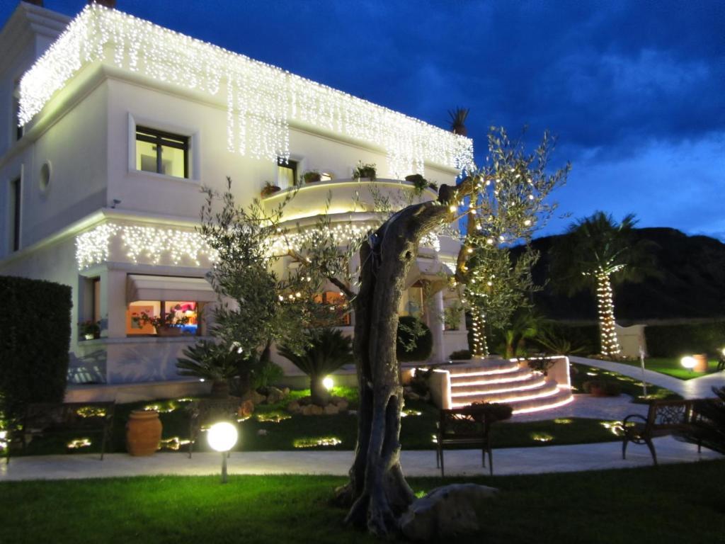 Hotel D'Altavilla คาโนซา ดิ พูเจลีย ภายนอก รูปภาพ
