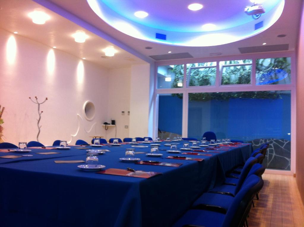 Hotel D'Altavilla คาโนซา ดิ พูเจลีย ภายนอก รูปภาพ