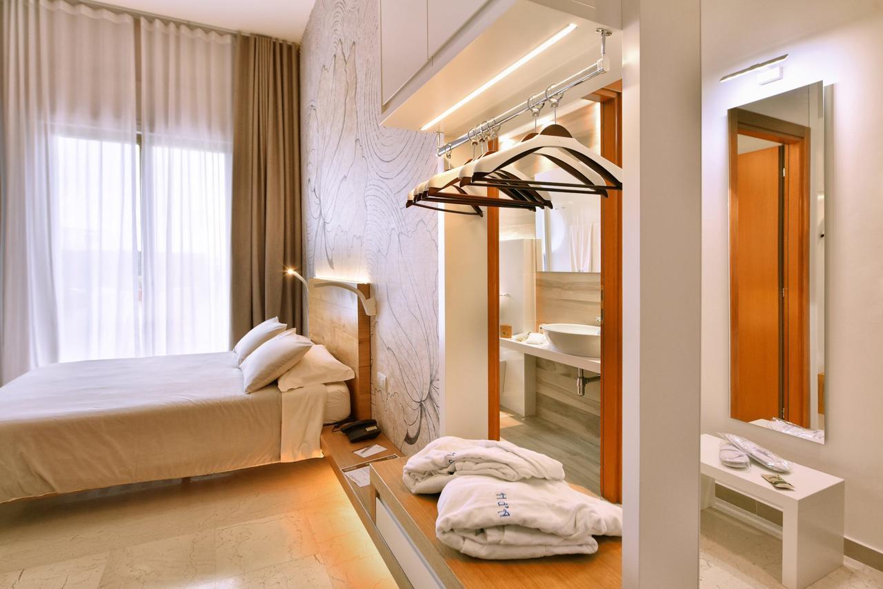 Hotel D'Altavilla คาโนซา ดิ พูเจลีย ภายนอก รูปภาพ